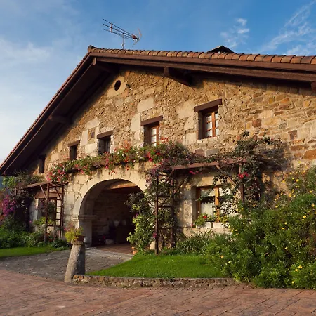 Ea Astei Country house *