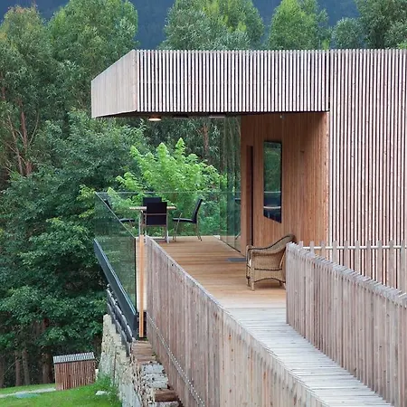 컨트리하우스 Ea Astei Ea