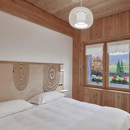 Hétvégi ház Ea Astei Ea