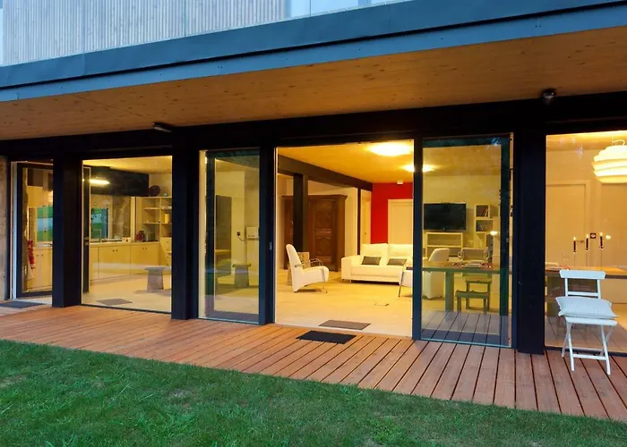 컨트리하우스 Ea Astei Ea